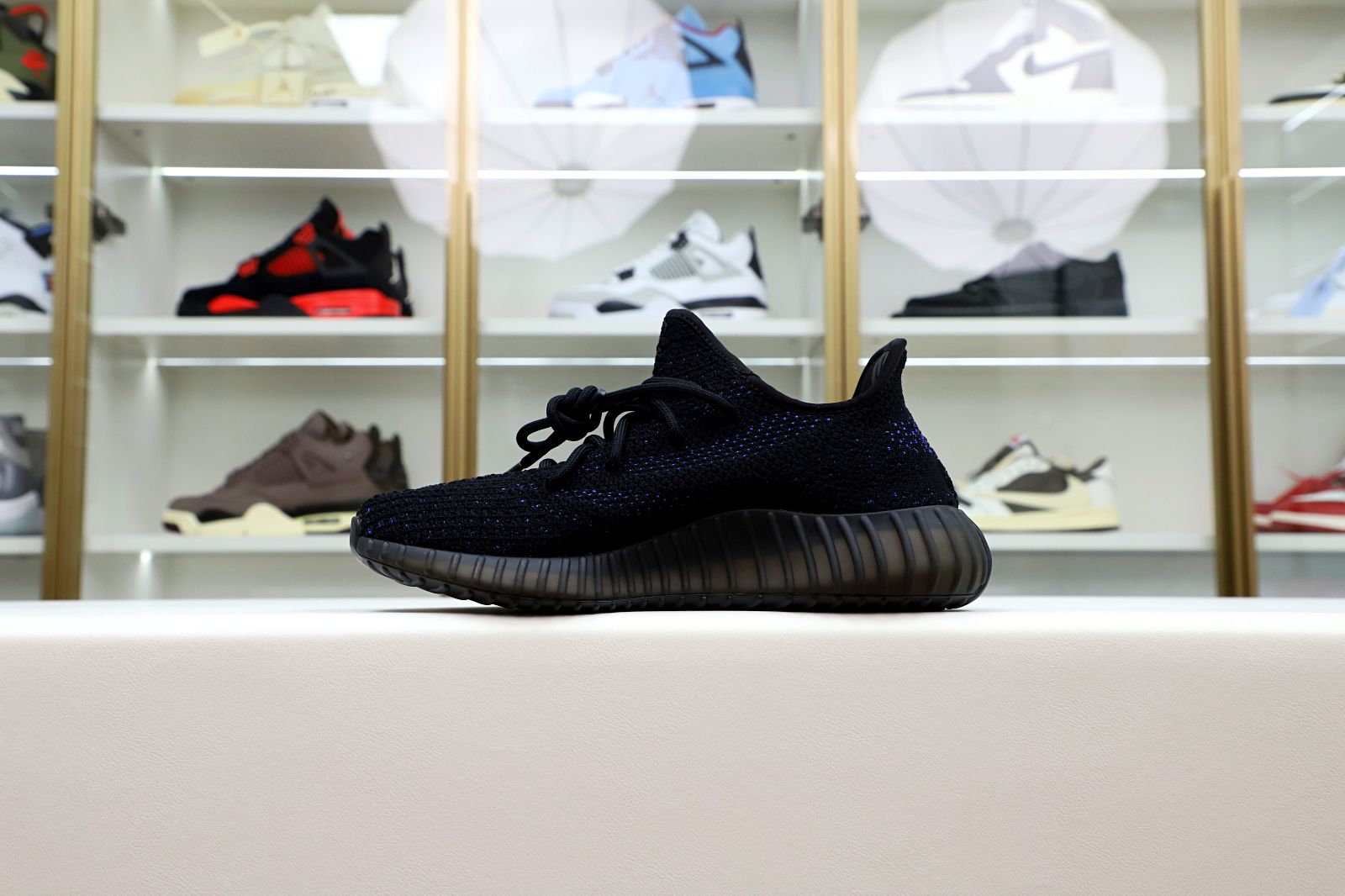 YEEZY BOOST 350 V2 'DAZZLING BLUE' - finekick.vip
