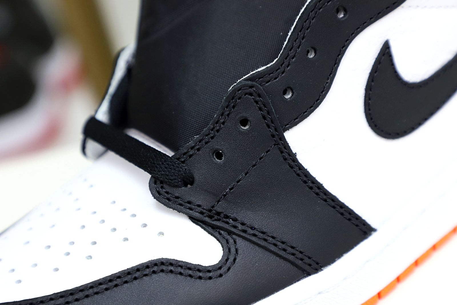 Air Jordan 1 Retro High OG Electro Orange' - finekick.vip