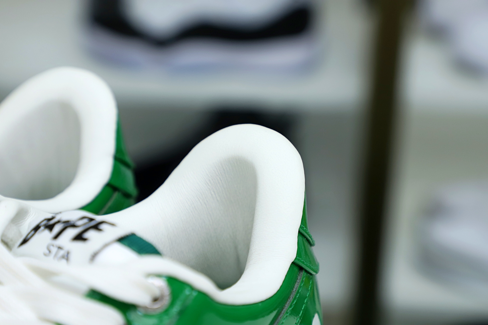 BAPE BAPESTA 'GREEN' - finekick.vip