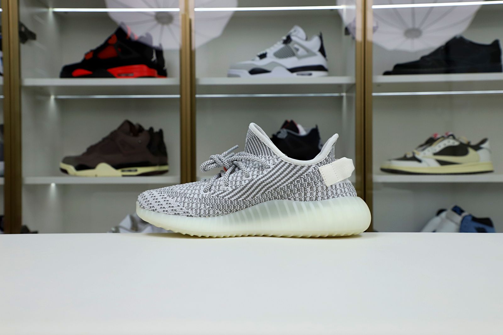 YEEZY BOOST 350 V2 'STATIC NON- - finekick.vip