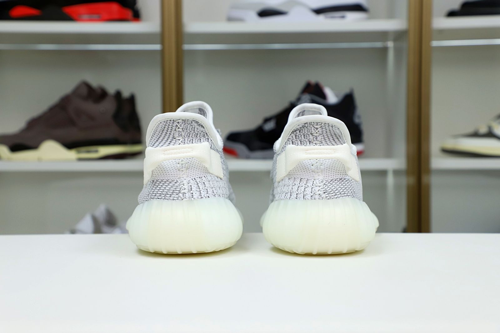 YEEZY BOOST 350 V2 'STATIC REFLECTIVE' - finekick.vip