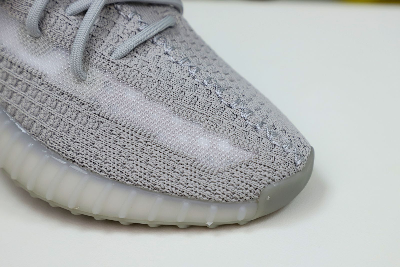 Yeezy Boost 350 V2 “Tail - finekick.vip