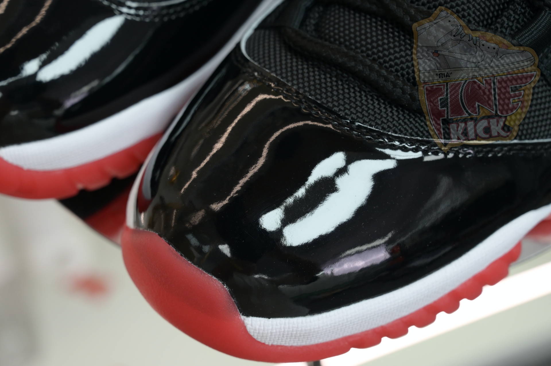 Air Jordan 11 Low“Bred” FV5104-006 - finekick.vip
