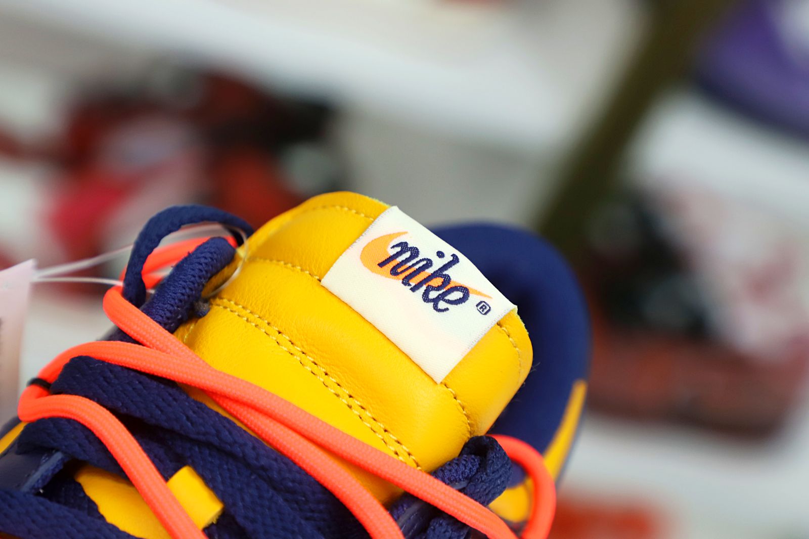 OFF-WHITE X DUNK LOW 'UNIVERSITY GOLD' - finekick.vip