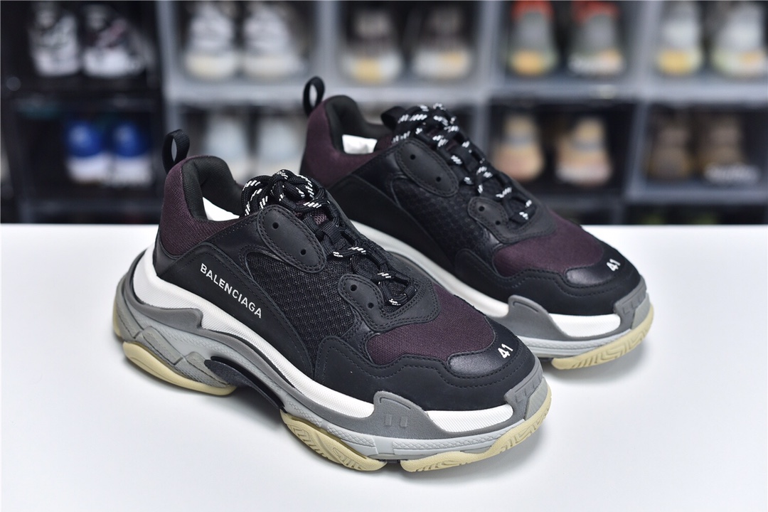 Balenciaga BLGA Triple S - finekick.vip