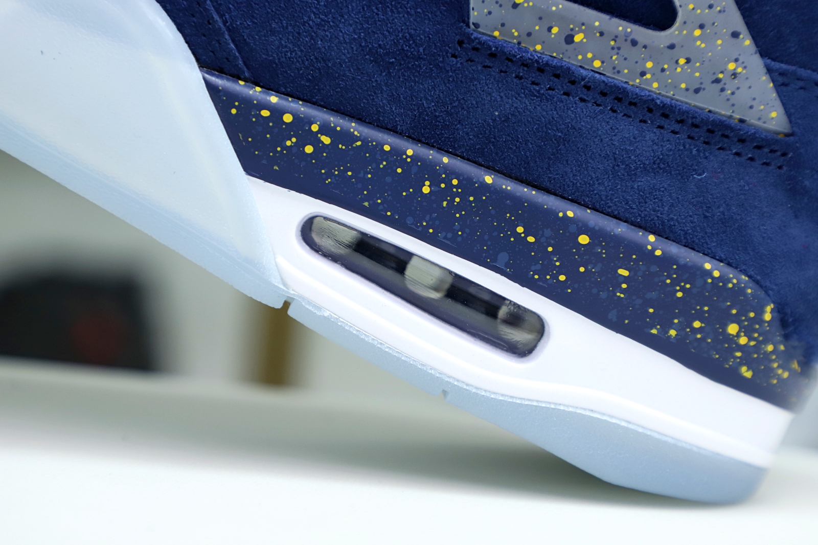 Air Jordan 4 - finekick.vip