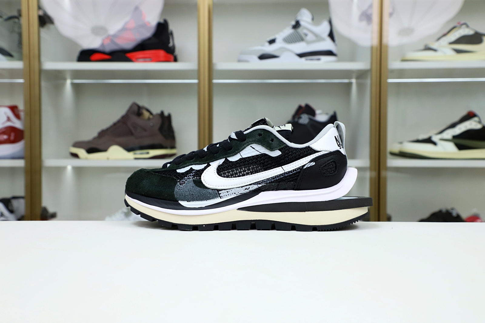 SACAI X VAPORWAFFLE 'BLACK WHITE' - finekick.vip