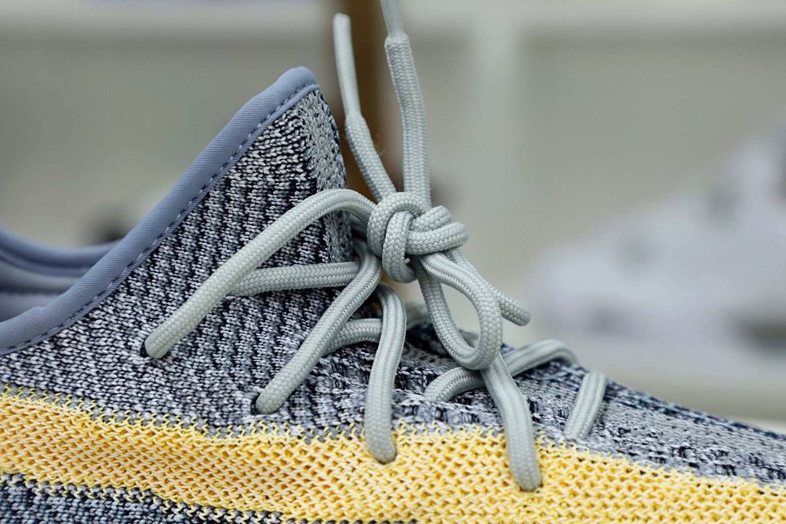 YEEZY BOOST 350 V2 'ASH BLUE - finekick.vip