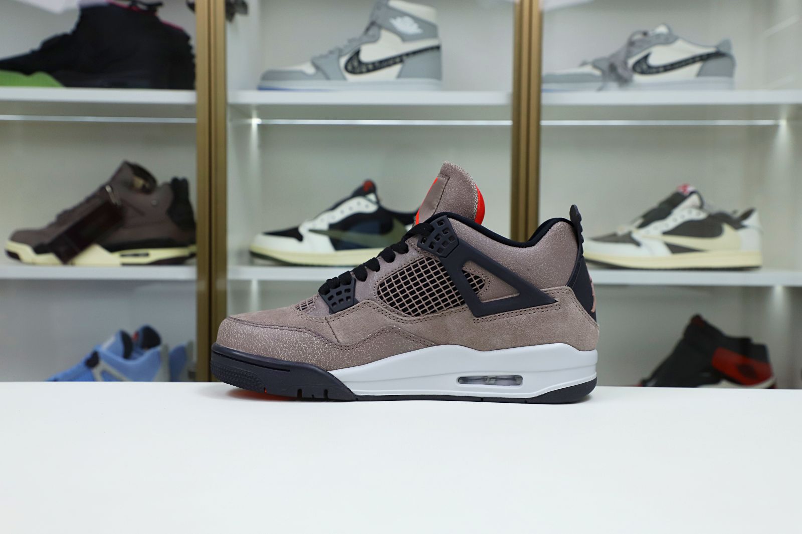 AIR JORDAN 4 RETRO 'TAUPE HAZE' - finekick.vip