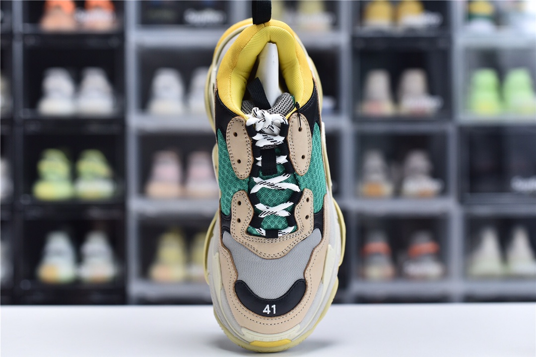 Balenciaga BLGA Triple S - finekick.vip