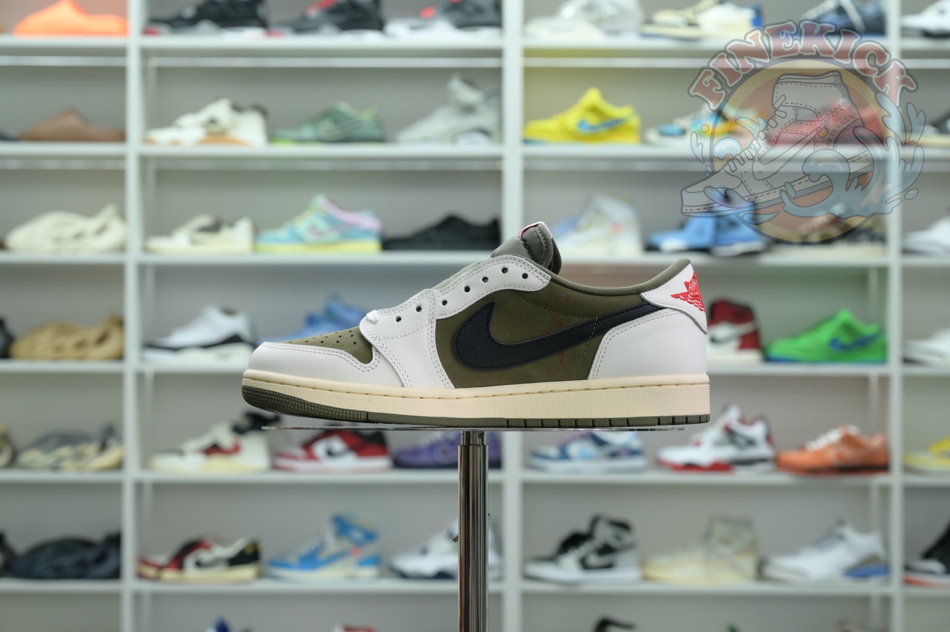 Travis Scott x Air Jordan 1 Low OG “Medium Olive” - finekick.vip