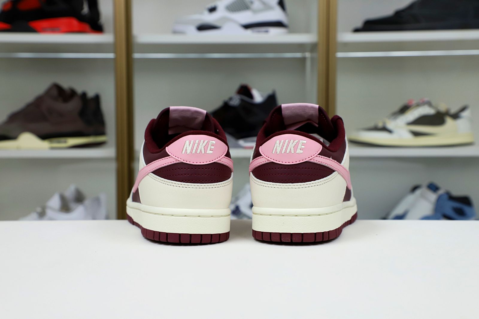 NIKE DUNK LOW VALENTINE DAY - finekick.vip