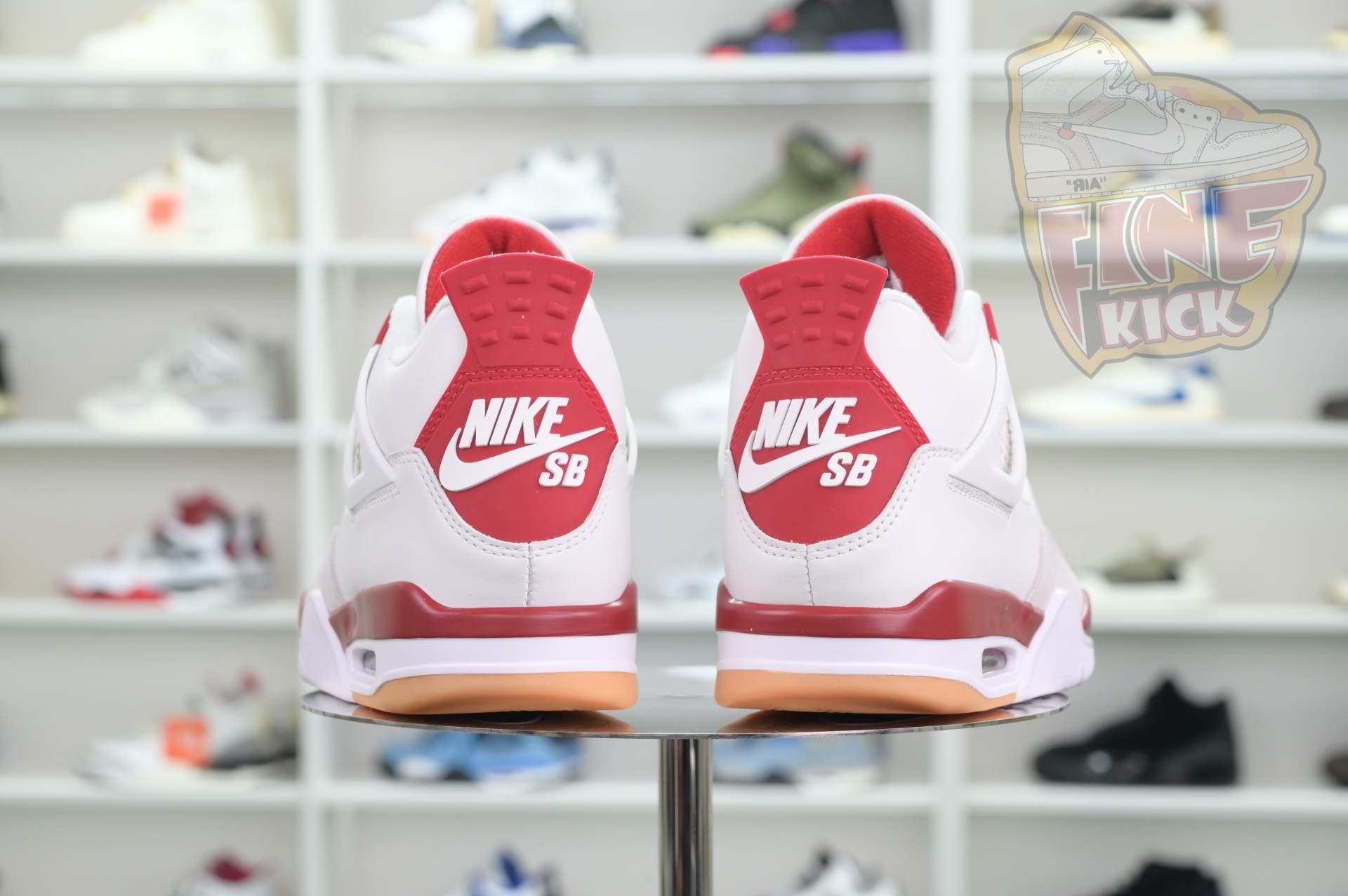 Nike SB x Air Jordan4“Varsity Red” - finekick.vip