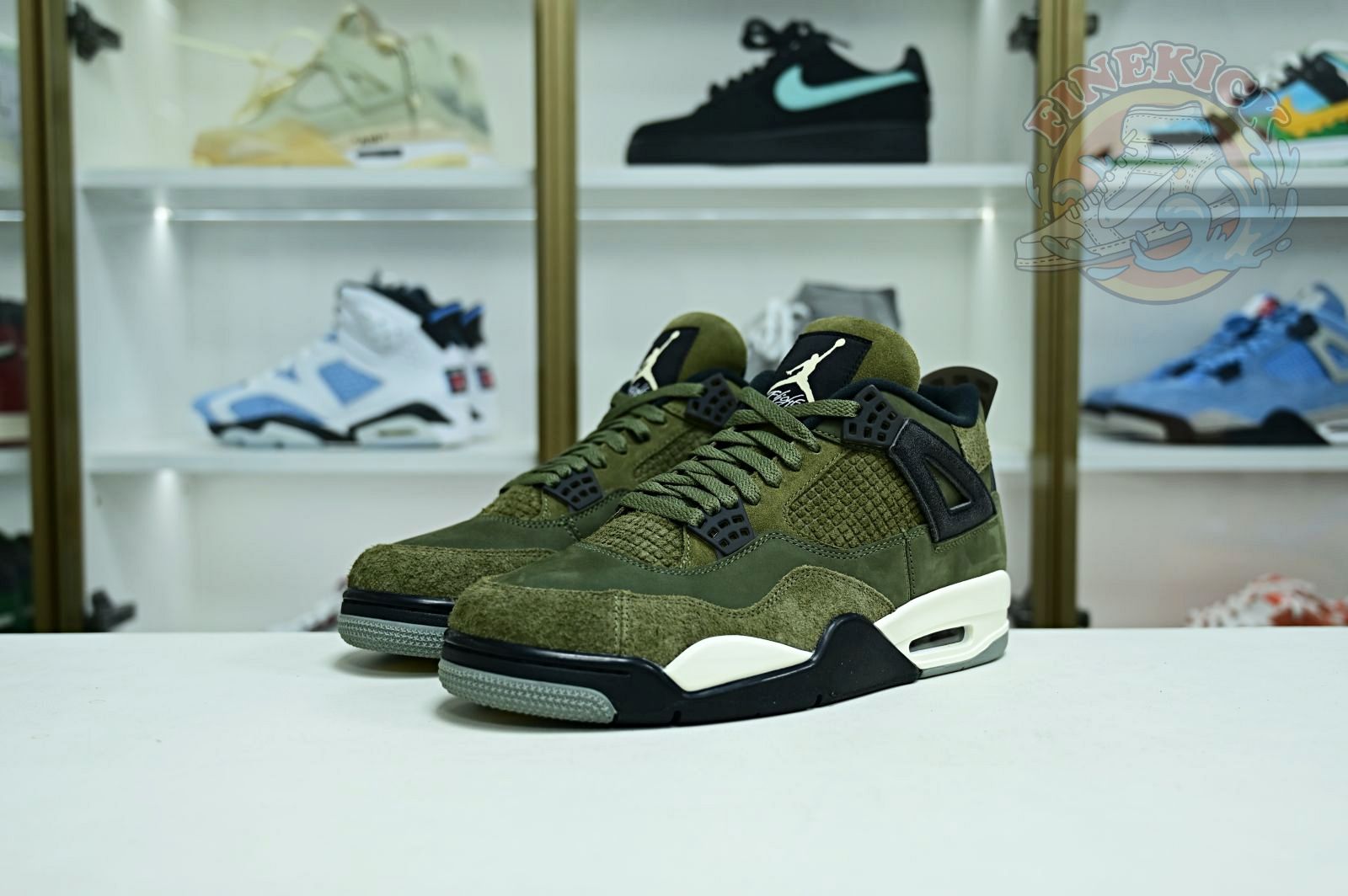 Air Jordan4