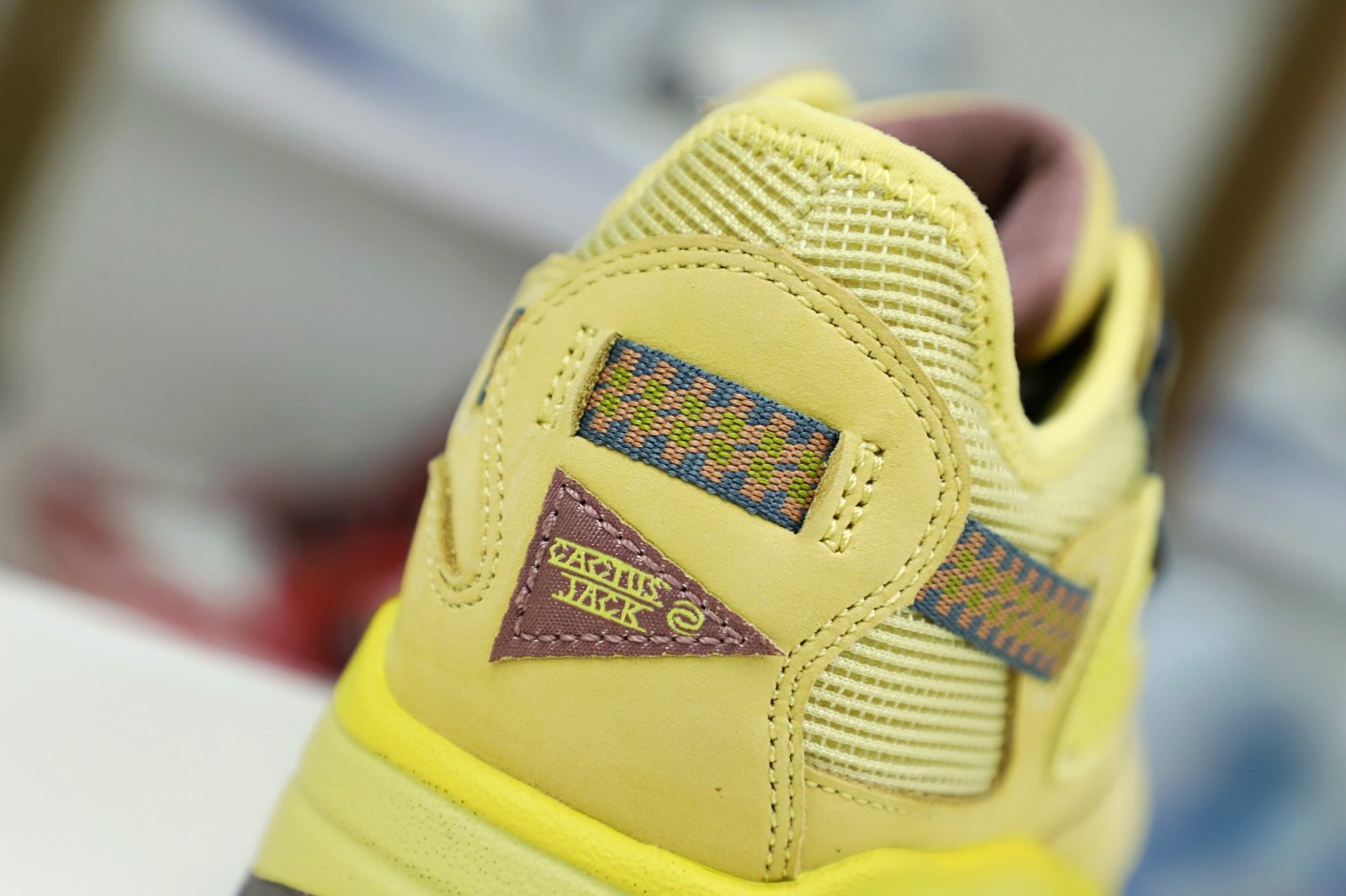 TRAVIS SCOTT X NIKE AIR MAX 1 WHEAT DO9392-700 - finekick.vip