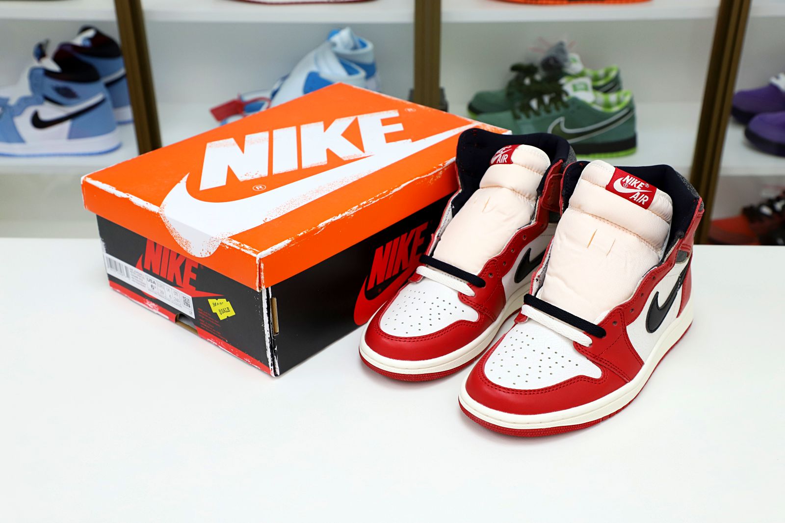 AIR JORDAN 1 REIMAGINED LOST AND FOUND “CHICAGO” 2022 - finekick.vip