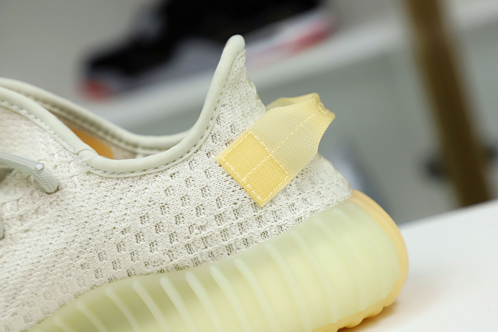 YEEZY BOOST 350 V2 'NATURAL' - finekick.vip