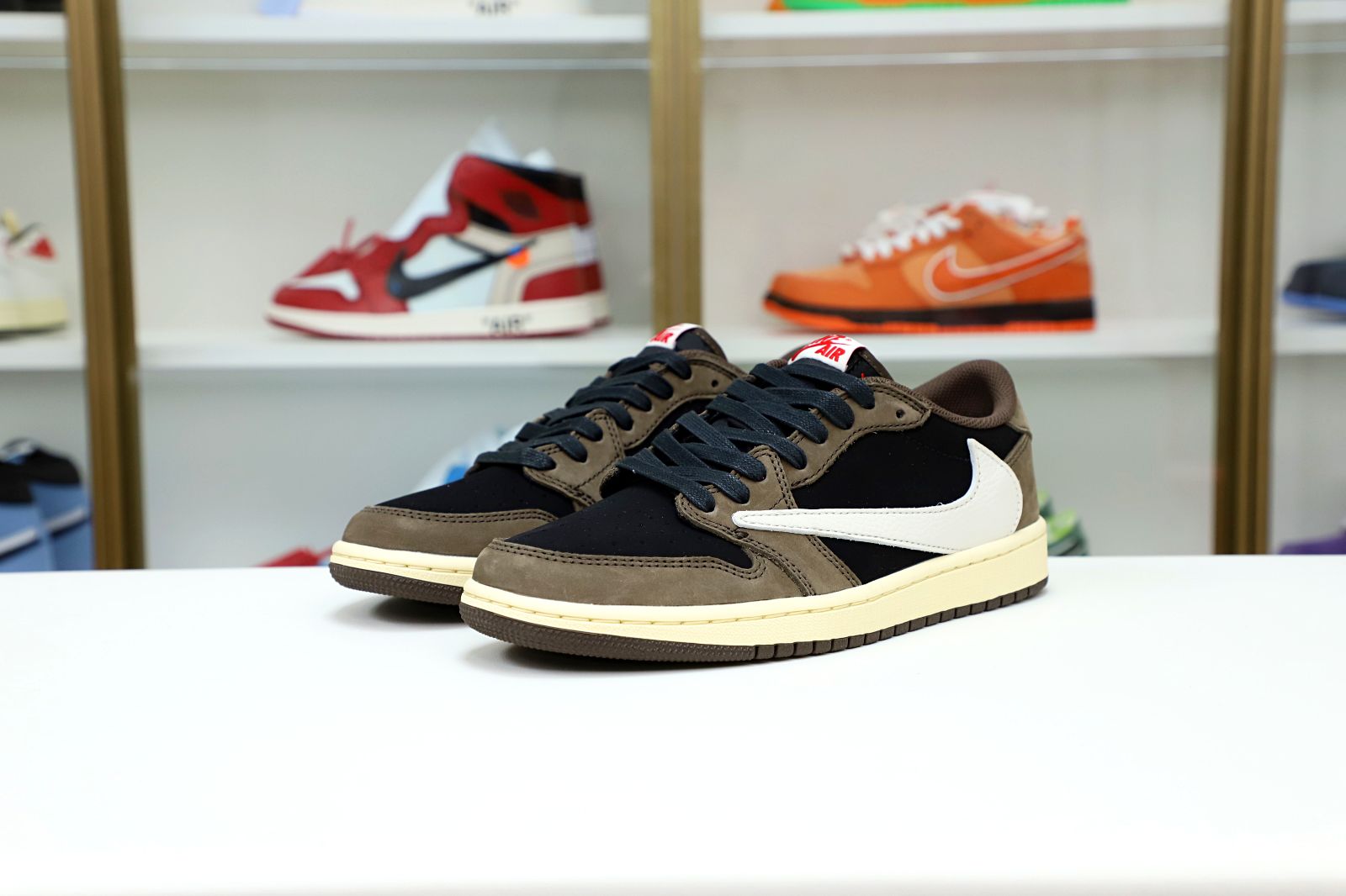 Travis Scott x Air Jordan 1mLow OG TS SP - finekick.vip