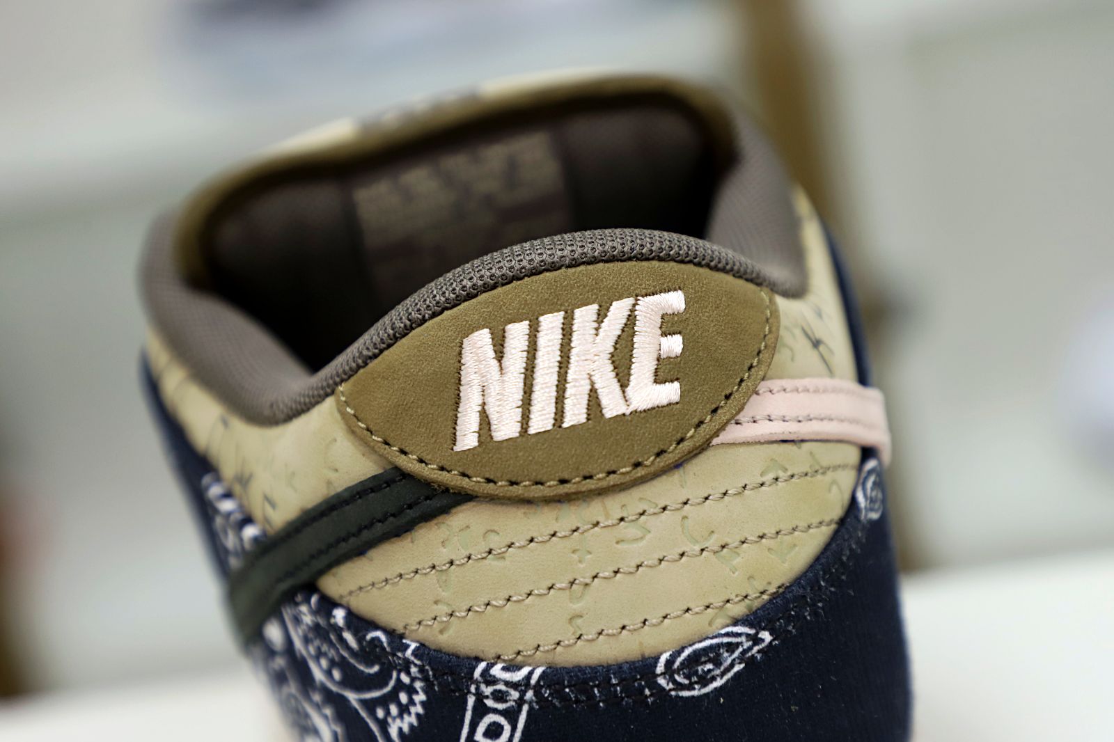 TRAVIS SCOTT X DUNK LOW PREMIUM QS SB 'CACTUS JACK' - finekick.vip