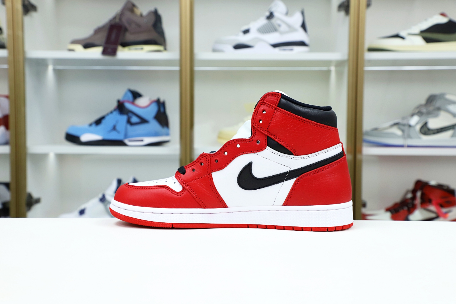 AIR JORDAN 1 RETRO HIGH OG NRG 'HOMAGE TO HOME' CHICAGO EXCLUSIVE - finekick.vip