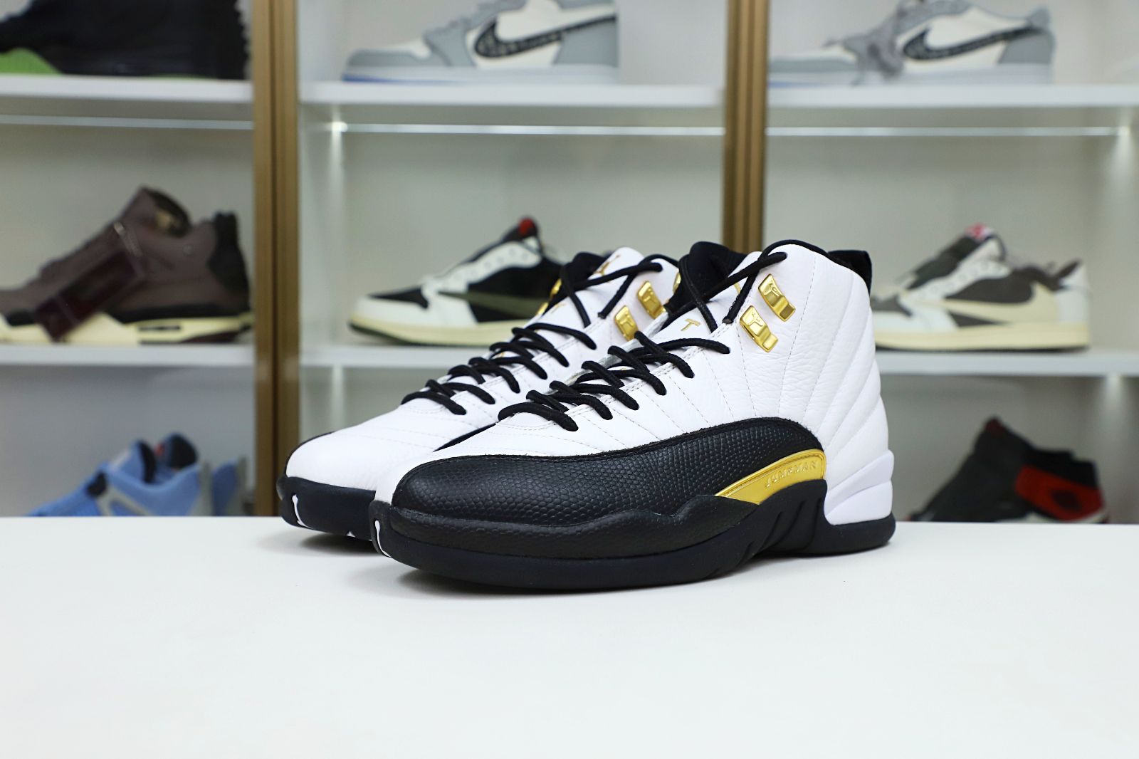 AIR JORDAN 12 RETRO 'ROYALTY' - finekick.vip