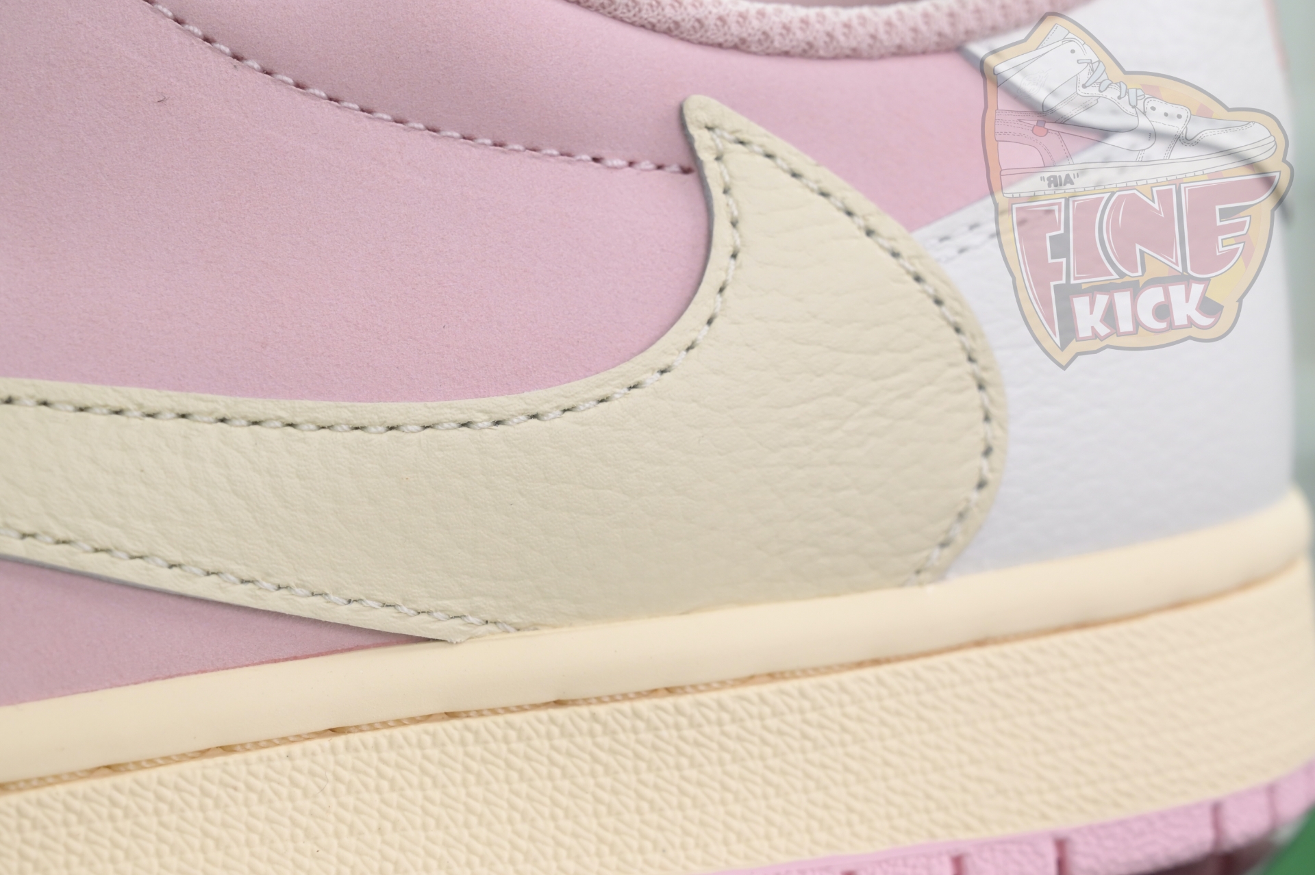 Travis Scott x Air Jordan 1Low - finekick.vip