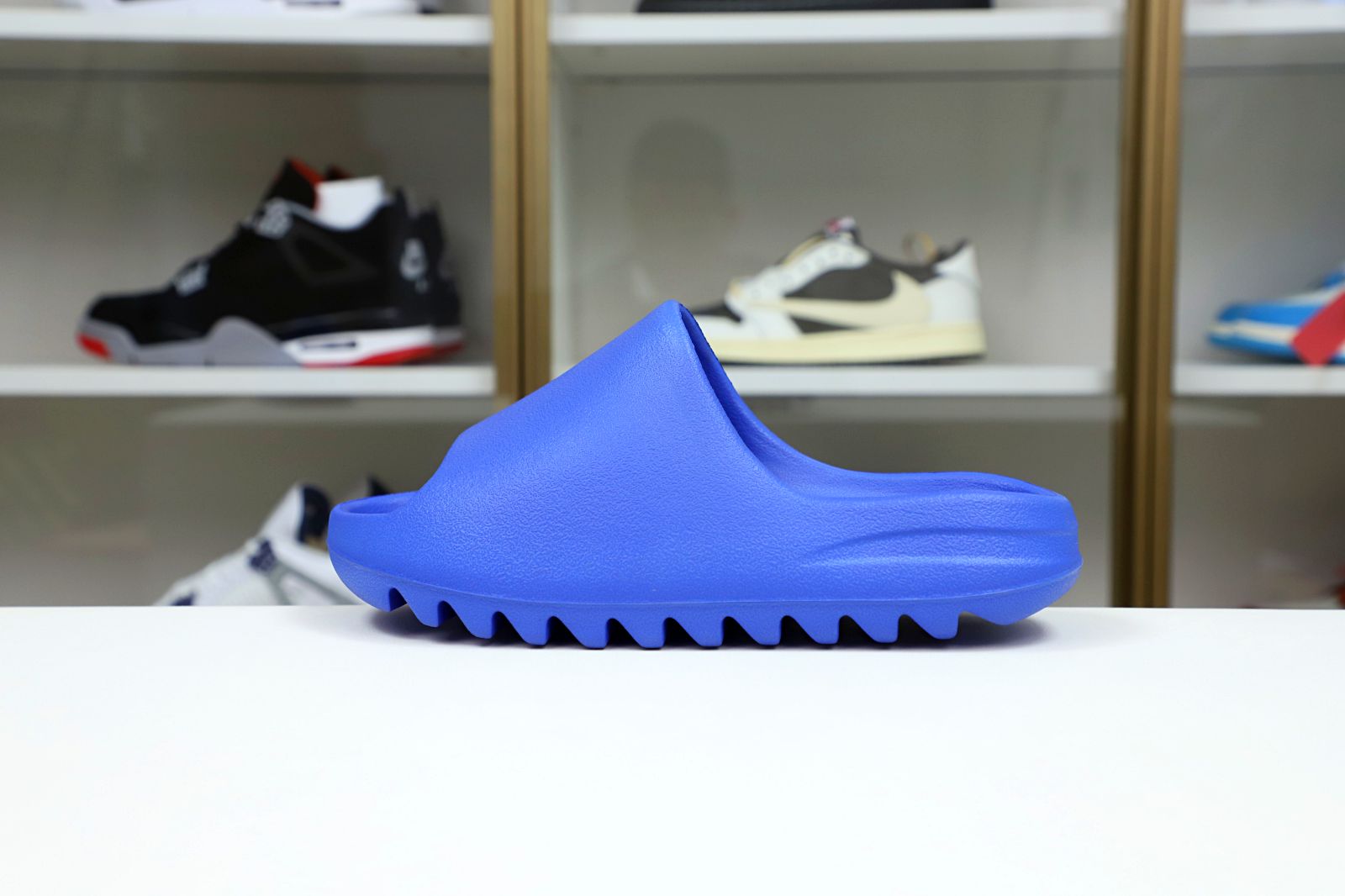YEEZY SLIDE AZURE 2022 - finekick.vip