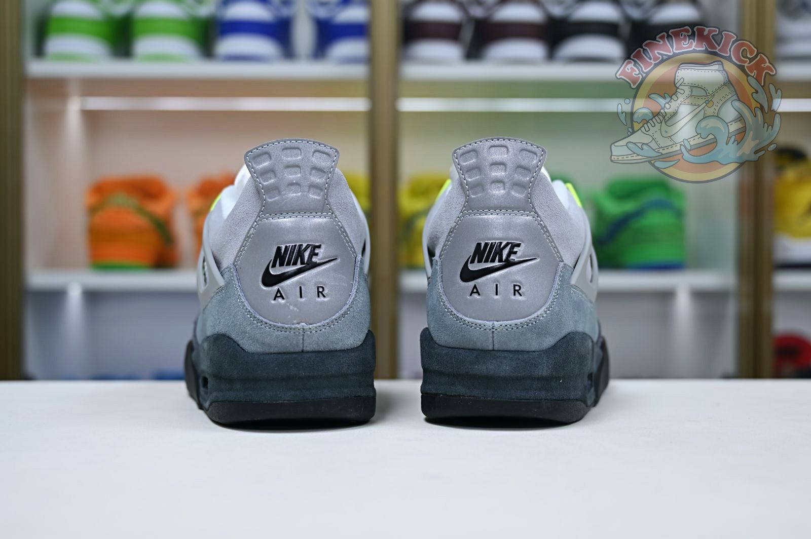 Air Jordan 4 retro se'95neon - finekick.vip