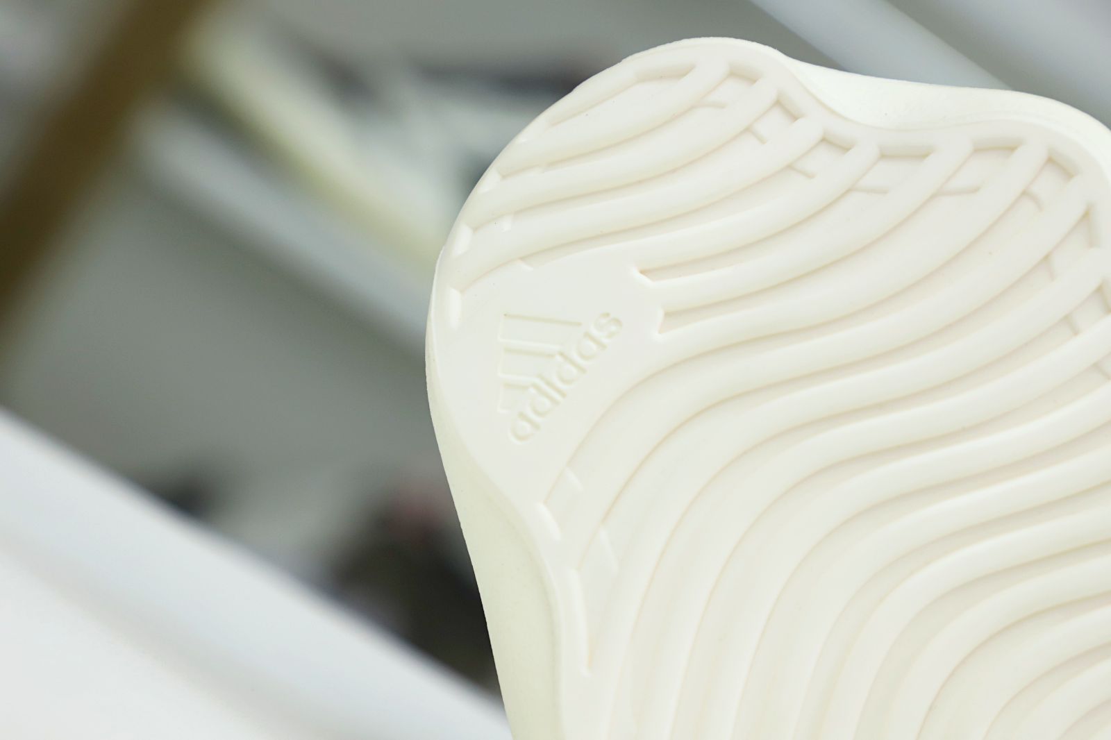 YEEZY 450 CLOUD WHITE H68038 - finekick.vip
