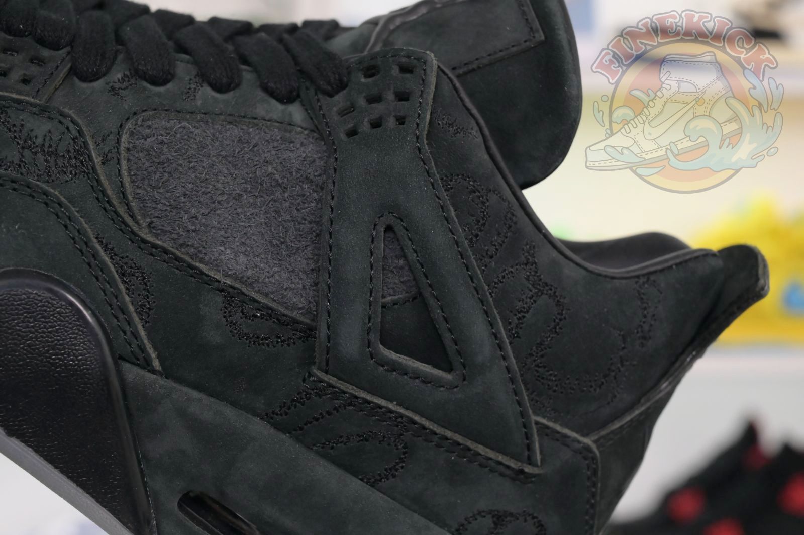 Air Jordan 4 kaws black - finekick.vip