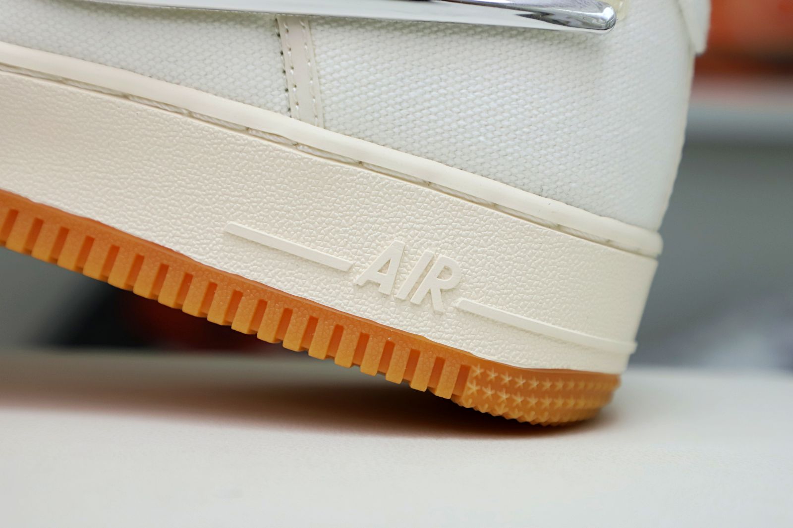 TRAVIS SCOTT X AIR FORCE 1 'SAIL' - finekick.vip