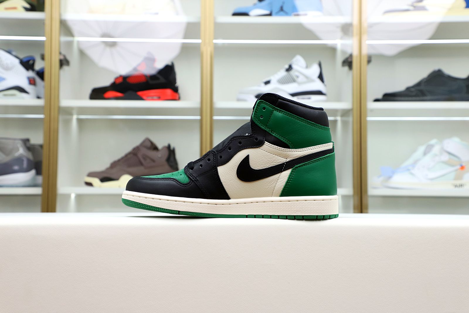 Air Jordan 1 - finekick.vip