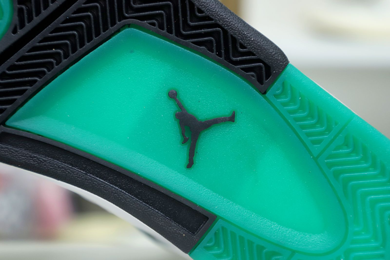 WMNS AIR JORDAN 4 RETRO 'RAST - finekick.vip