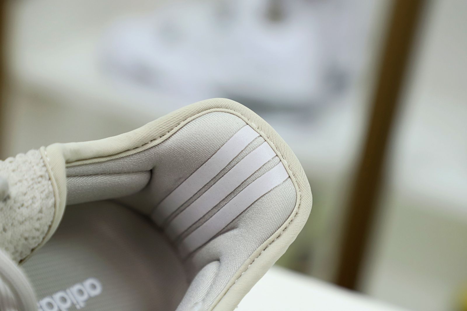 YEEZY BOOST 350 V2 'SESAME' - finekick.vip