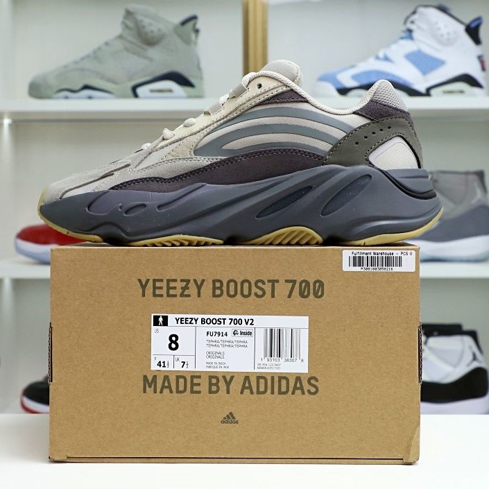 Yeezy boost 700 V2 Tephra - finekick.vip