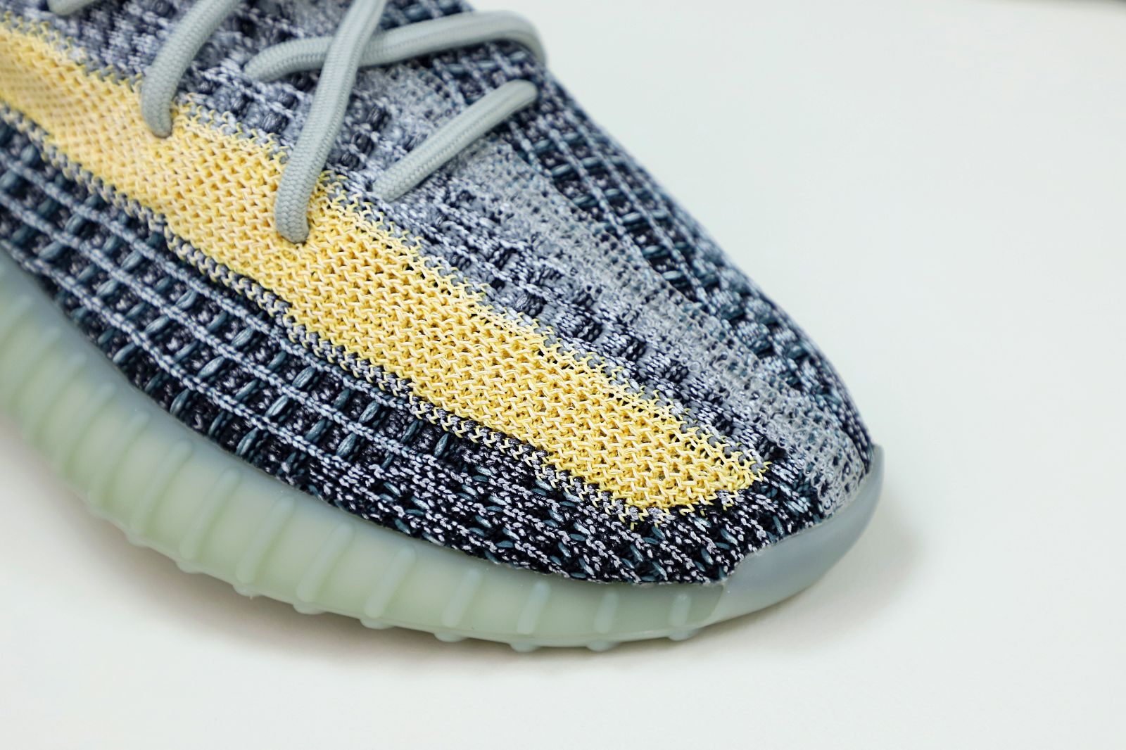 YEEZY BOOST 350 V2 'ASH BLUE - finekick.vip