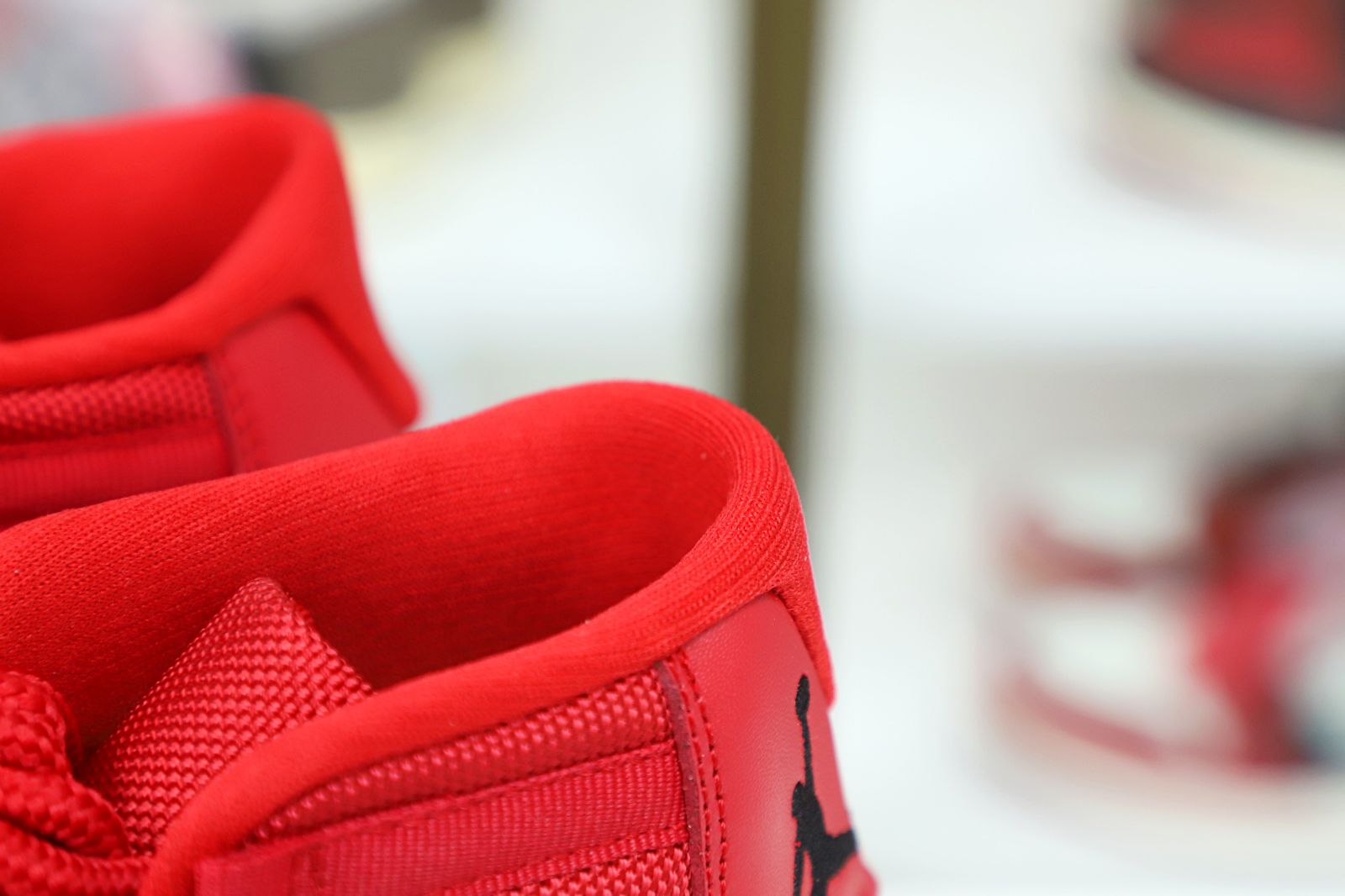 JORDAN 11 RETRO WIN LIKE 96 378037-623 - finekick.vip