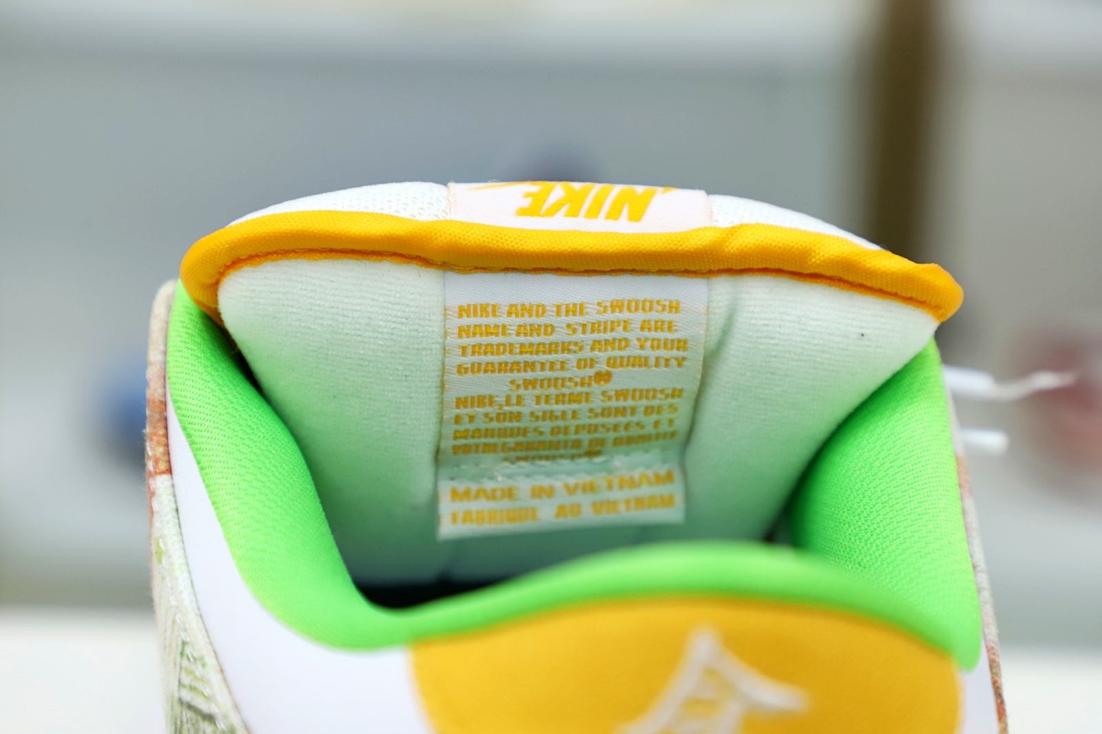JASON DENG X DUNK LOW PRO SB 'STREET HAWKER' - finekick.vip