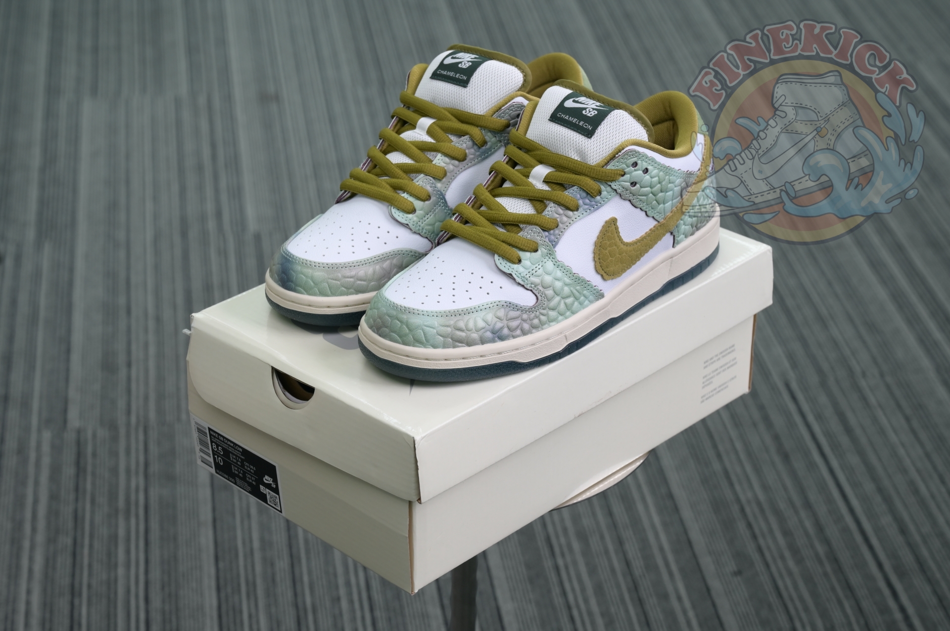 Alexis Sablone x Nike Dunk SB Low - finekick.vip