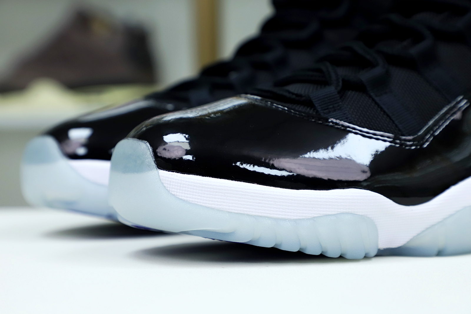 NIKE AIR JORDAN 11 - finekick.vip