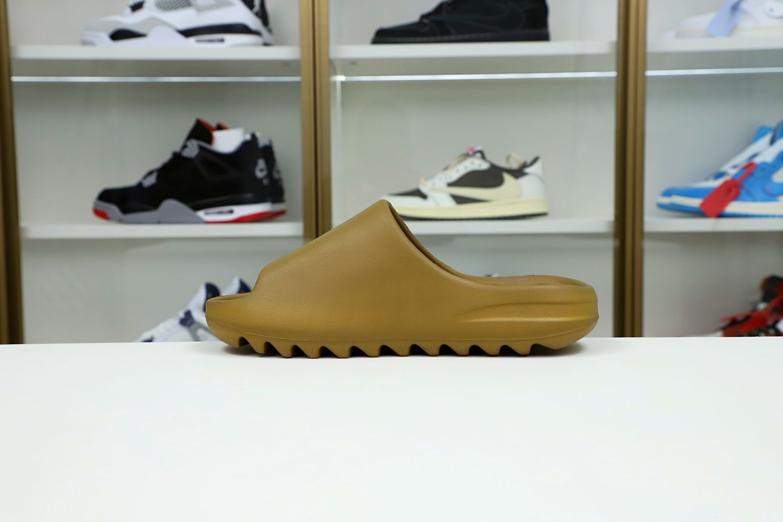 YEEZY SLIDES GW1931 - finekick.vip