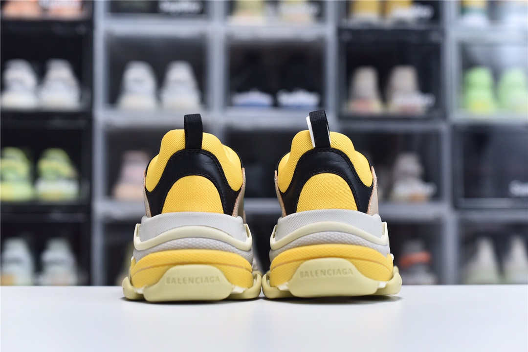 Balenciaga BLGA Triple S - finekick.vip