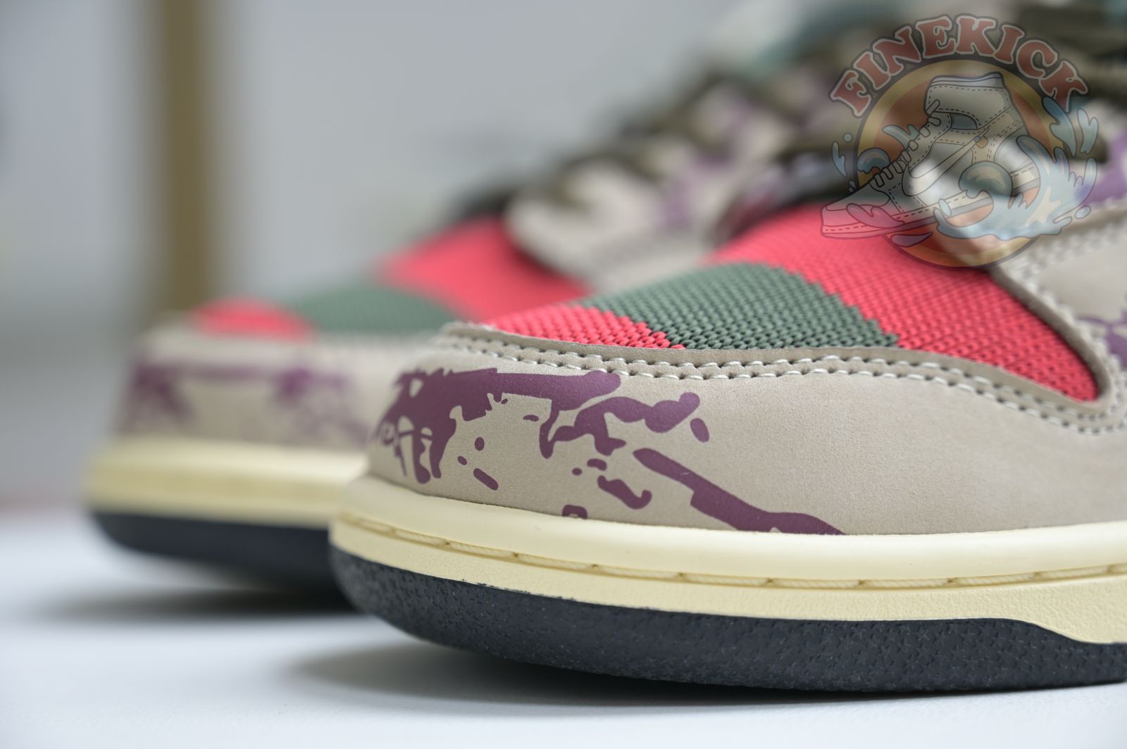 Nike Dunk SB Low Freddy Krueger - finekick.vip