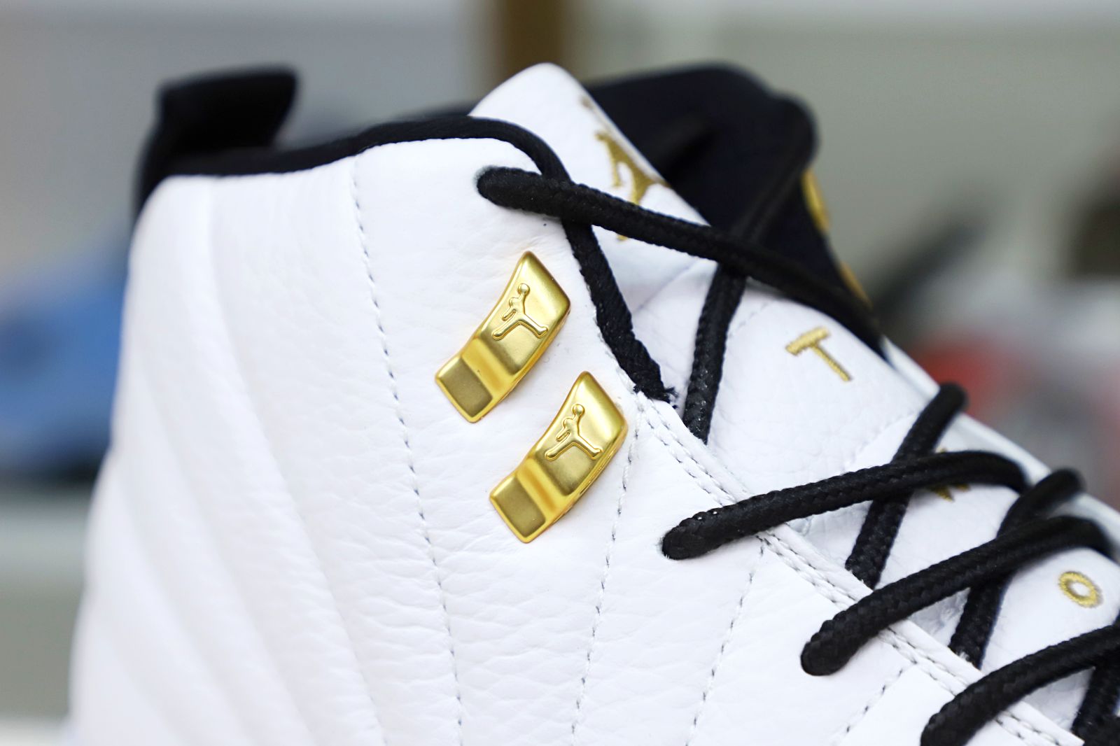 AIR JORDAN 12 RETRO 'ROYALTY' - finekick.vip