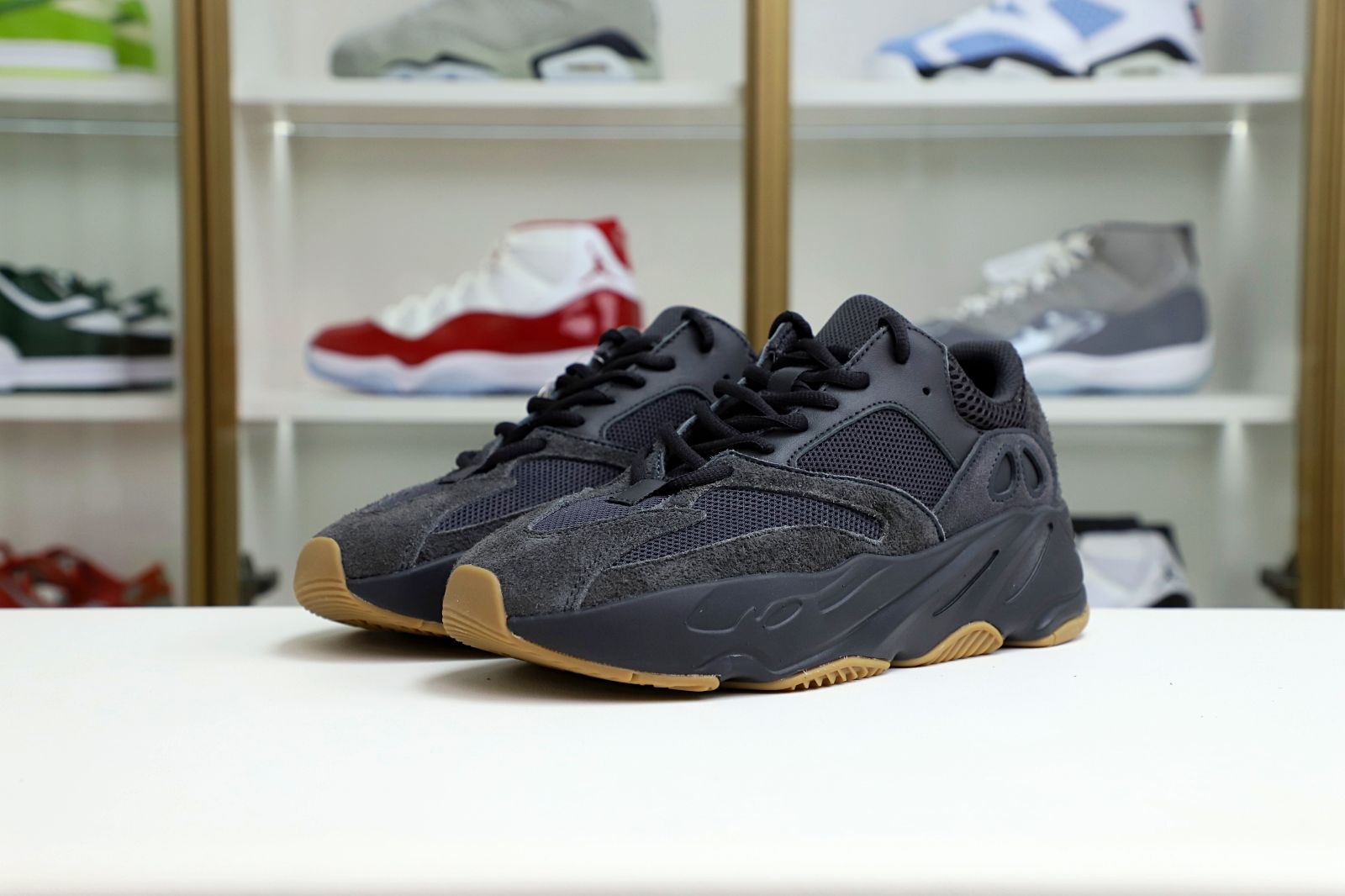 YEEZY BOOST 700 'UTILITY BLACK' - finekick.vip