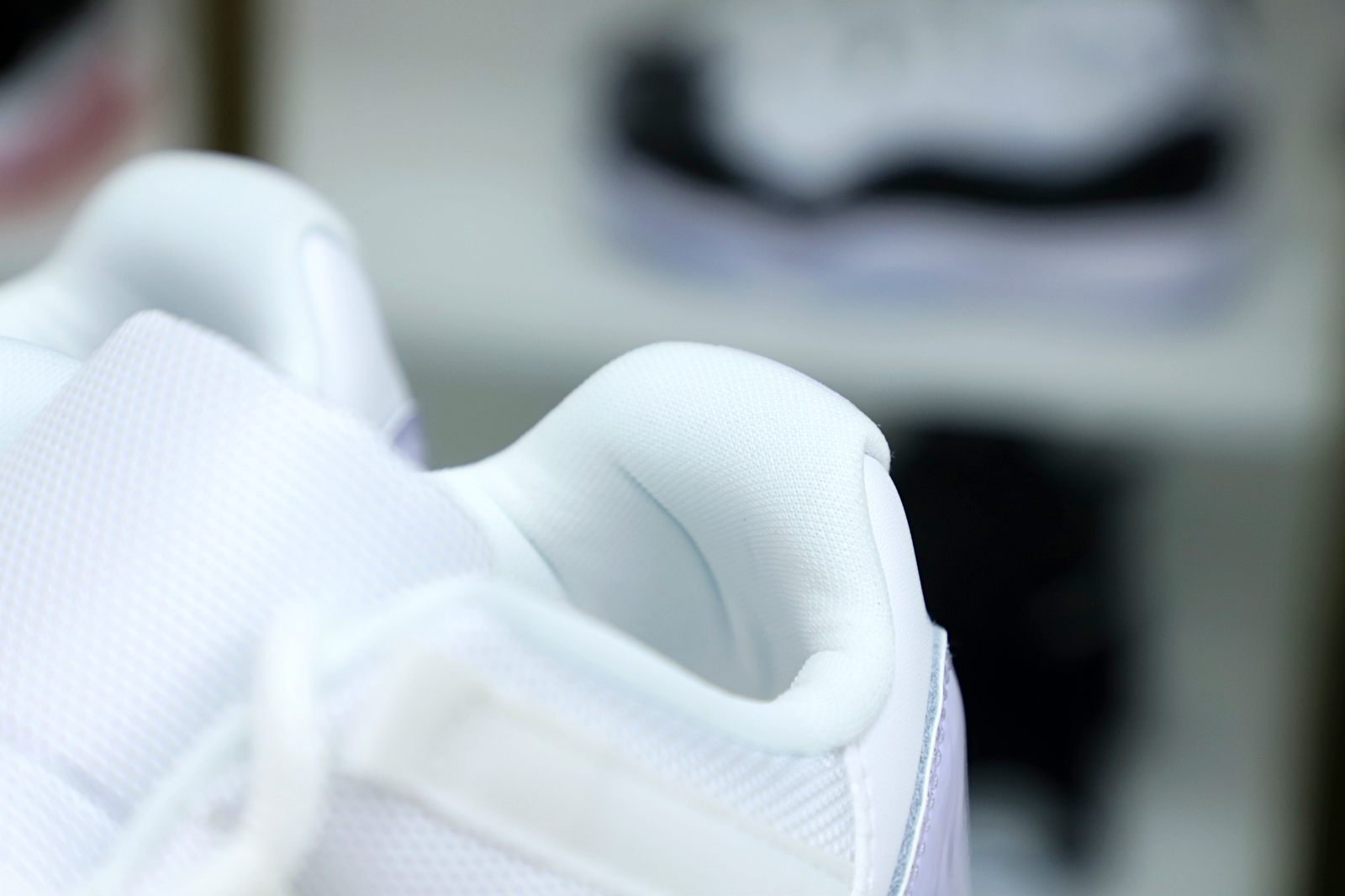 AIR JORDAN 11 LOW PURE VIOLET - finekick.vip