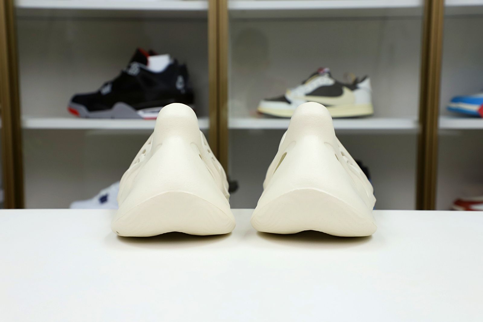 YEEZY FOAM RUNNER 'ARARAT' - finekick.vip