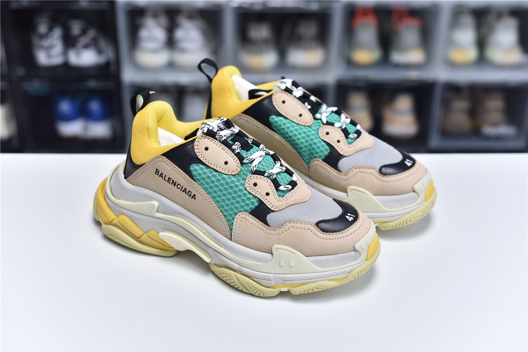 Balenciaga BLGA Triple S - finekick.vip