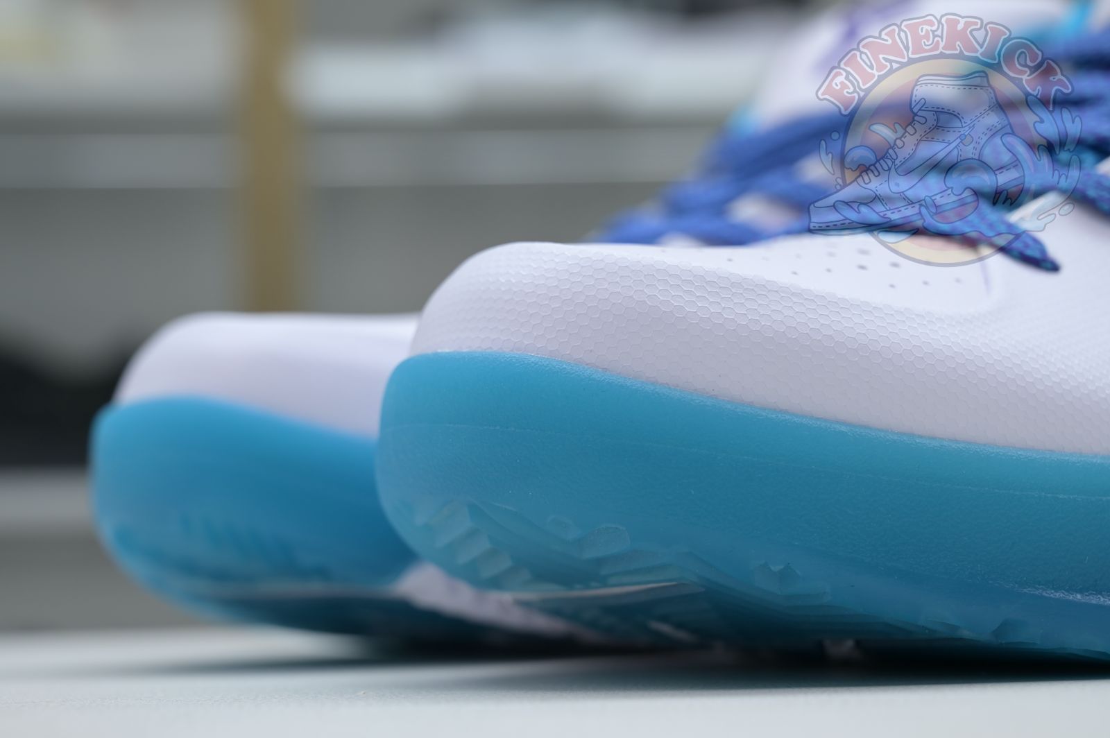 Nike Zoom Kobe 4 Protro