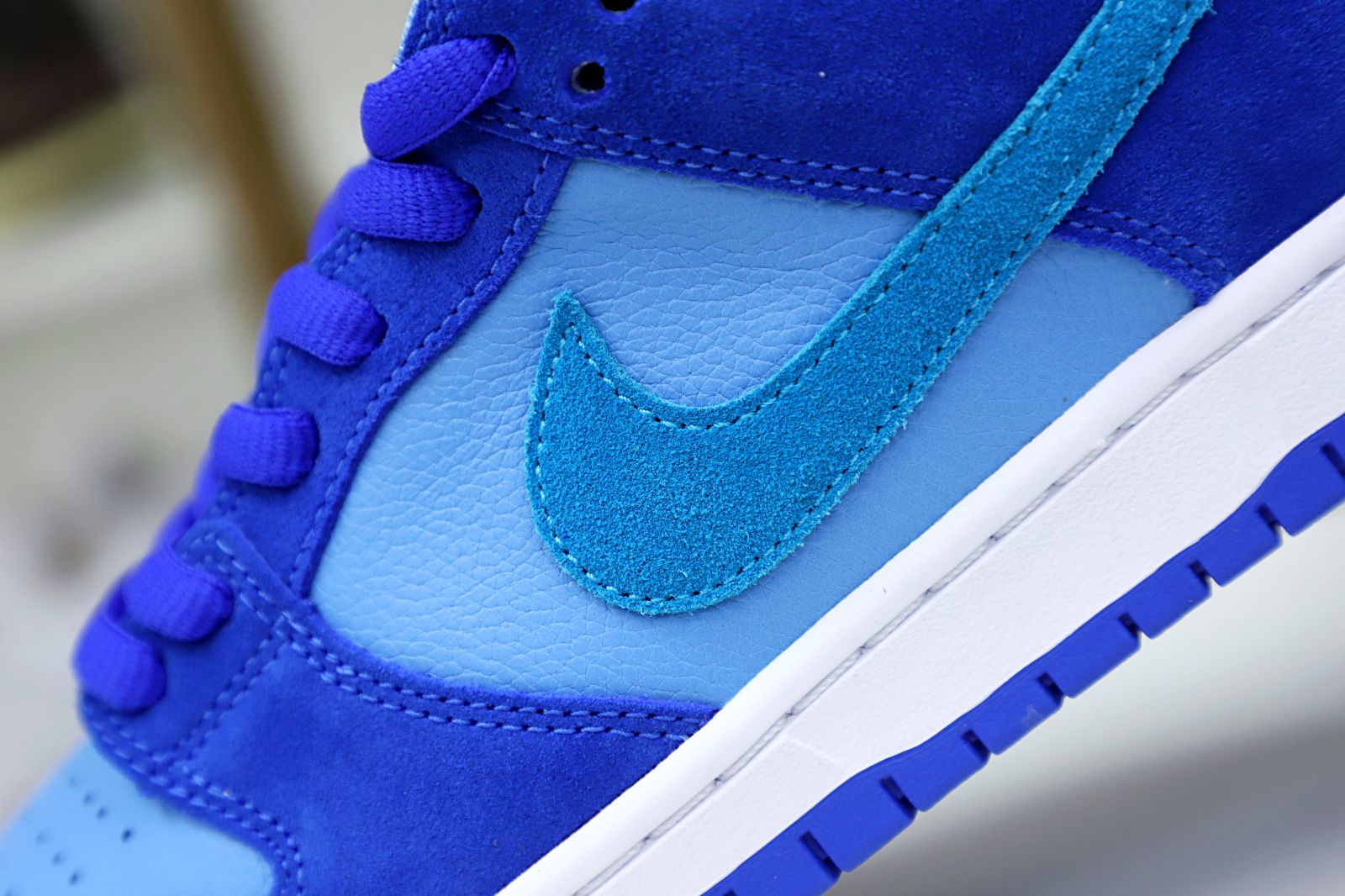 NIKE SB DUNK LOW BLUE RASPBERRY - finekick.vip